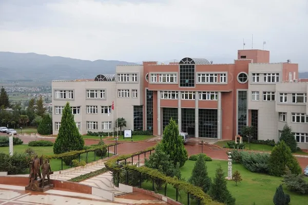 Turchia: accademico sospeso per insulti al Sacro Corano