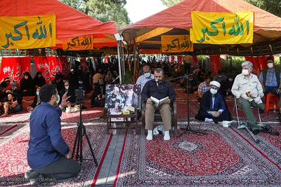 مراسم دعای پرفیض عرفه در گلزار شهدا