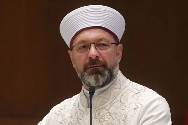 Erbaş: Cami ve mescitlerde cemaatle namaza ara verilecek