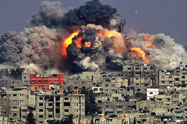 وقفُ الحرب وانتهاءُ العدوان ضماناتٌ واهيةٌ ونوايا كاذبةٌ
