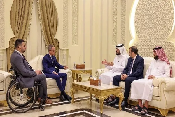 القنصل الفرنسي: مجمع القرآن في الشارقة ينقل الإرث الإسلامي إلى العالم
