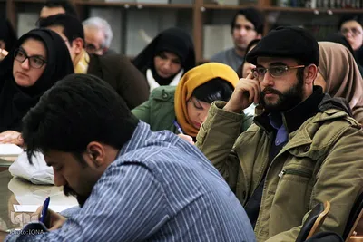 بررسی و نقد اندیشه‌های هانری کربن در دانشگاه تهران