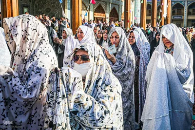 نماز عید فطر در حرم شاهچراغ (ع)