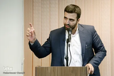 تجلیل از خبرنگار مدافع حرم