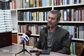 مراسم تولد غلامحسین ابراهیمی‌دینانی