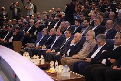 آیین تجلیل از برگزیدگان جشنواره شهید رجایی