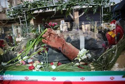 مراسم تشییع ۱۶آتش نشان شهید حادثه  پلاسکو