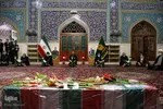 مراسم وداع با پیکر شهید محسن فخری‌زاده در حرم مطهر رضوی
