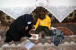 درس عشق معلم فداکار به دانش آموز کم توان جسمی