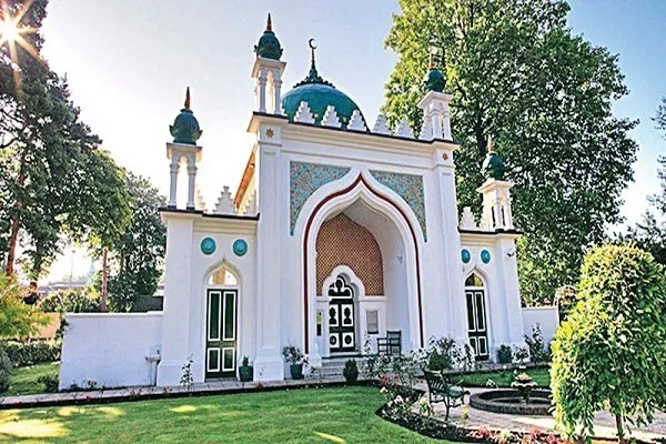 Le gouvernement britannique prévoit un budget pour la protection des mosquées