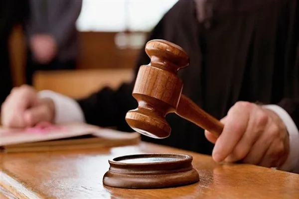 مصر: تأجيل إعادة محاكمة عامل بتهمة طبع مصاحف بدون ترخيص