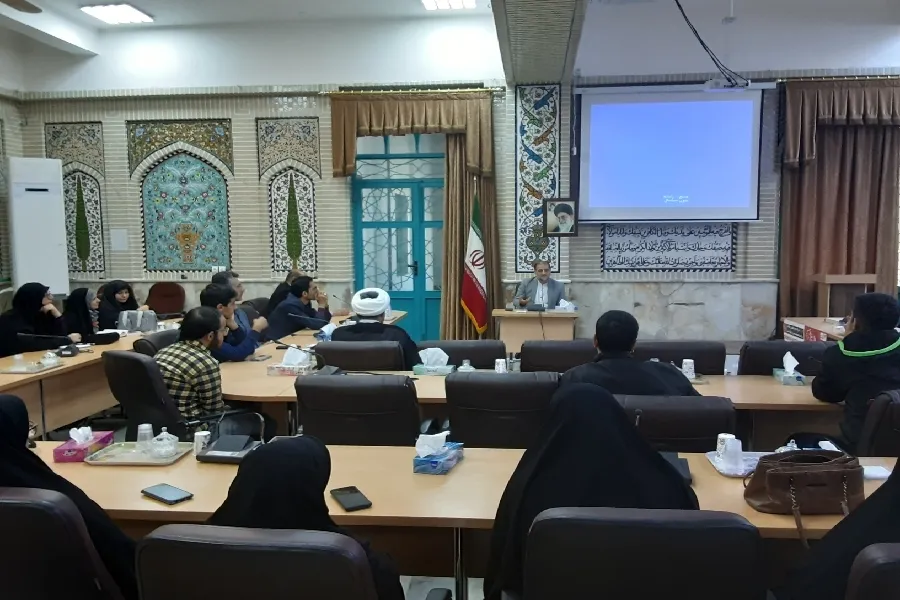 همایش آموزشی «حافظان نور» در شهرکرد آغاز شد