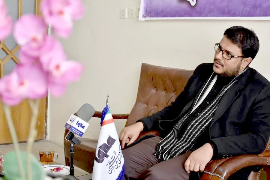 2 واحد درسی قرآن در دانشگاه قاری تربیت نمی‌کند
