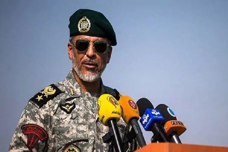 هیچ دشمنی جرئت تعرض به مرز‌های آبی و خاکی کشور را ندارد