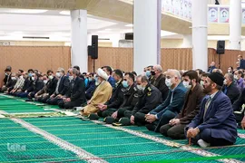 اقامه نماز عید سعید فطر در زنجان