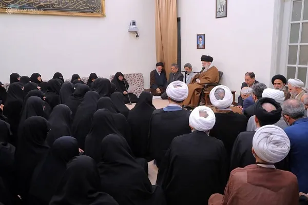تأکید رهبر معظم انقلاب بر لزوم تحول در حوزه علمیه