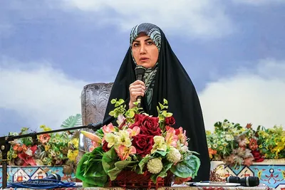 کرسی تلاوت ویژه بانوان در آستان حضرت عبدالعظیم(ع)