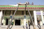 آيين سنتي سياه پوشان و برپايي خيمه عزاداري در آستانه ماه محرم - سمنان
