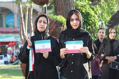 تجمع دسته‌های عزاداری مردم ملایر در بدرقه آقای شهید ایران