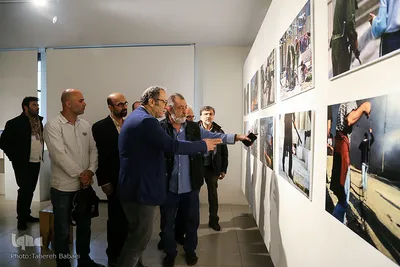 افتتاح نمایشگاه عکس های آلفرد یعقوب زاده با عنوان «زیتون‌های زخمی»