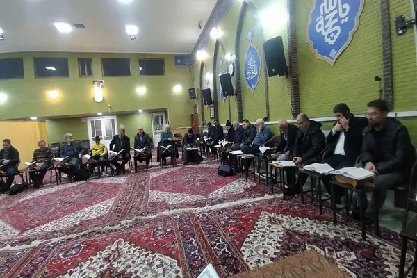 محفل هفتگی تلاوت قرآن در مسجد کدخداباشی تبریز