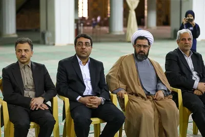 دیدار معلمان نمونه با امام جمعه تبریز