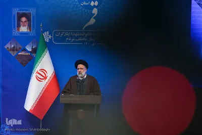 دیدار رئیس جمهور با نخبگان، علما، خانواده شهدا ،ایثار گران و جمعی از اقشار مردم