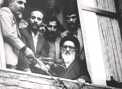 سيد محمود طالقانی در منزل خود پس از آزادی