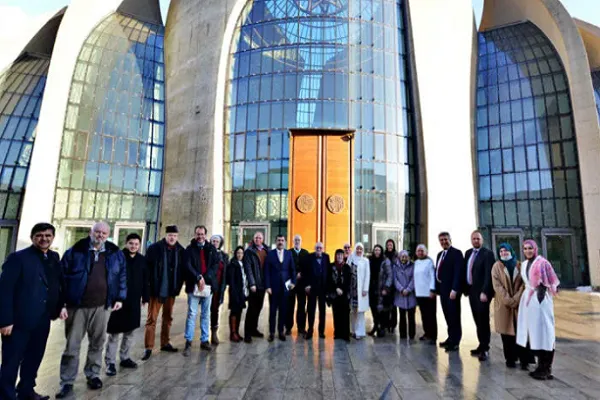 DİTİB, İslam’ı seçen birinci nesil Alman Müslümanları ağırladı