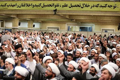 دیدار طلاب حوزه‌های علمیه با رهبر انقلاب