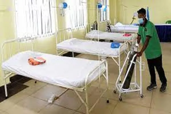 اسلامی مدرسہ ’کووڈ کیئر کلینک‘ میں تبدیل، لوگوں کا مفت علاج کرنے کے لئے منفرد پہل