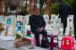 تحویل سال ۱۴۰۵ در گلستان شهدای اصفهان