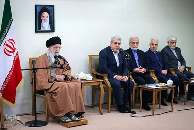 دیدار جمعی از مسئولان و محققان پژوهشکده علوم شناختی با رهبر انقلاب