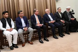 دیدار نخست‌وزیر پاکستان با رهبر انقلاب