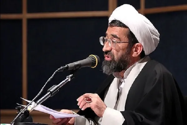مروری بر فعالیت‌ها و امتیازات مهم حجت‌الاسلام خسروشاهی