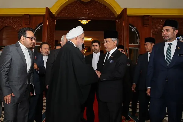 İslam ülkelerinin liderleri Siyonistlerin saldırganlığına tepki gösterdi
