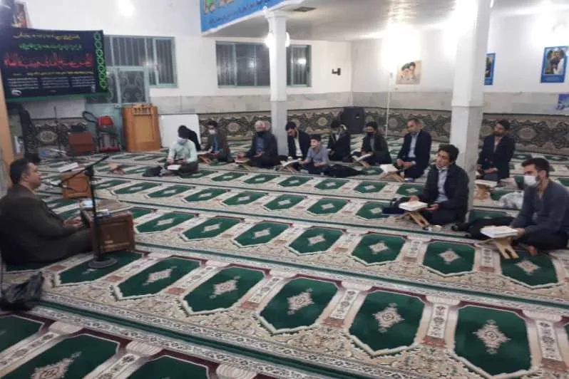 جلسه  آموزش تخصصی قرائت قرآن «حمید رحیمی» در بهارستان برگزار شد+ تصاویر