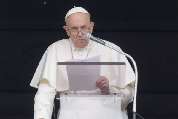 Papa Francis, İsrail’in Gazze’ye hava saldırılarına tepki gösterdi
