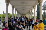 مسافران نوروزی آرامگاه حافظ