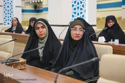 حلقه میانی پیشران حکمرانی مردمی