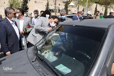 استقبال از مسافران نوروزی در شیراز