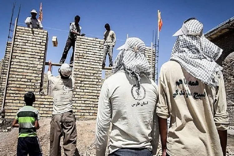 جهادگران فارس به یاری محرومان برای رفع مشكل كم آبی آمدند