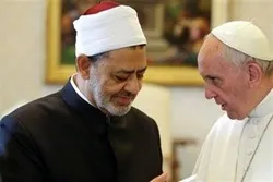 بابا الفاتيكان يهنئ شيخ الأزهر بعيد الفطر المبارك