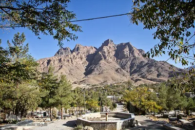آستان امامزاده سیدشمس الدین (ع) روستای ییلاقی بنادک سادات استان یزد‎‎