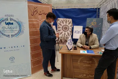 بازدید اعضای شورای اسلامی شهر شیراز از نمایشگاه‎‎