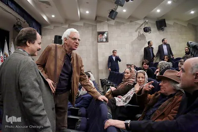 بیست و هشتمین گردهمایی هنرمندان به مناسبت تولد کیومرث پوراحمد (تولد ماه)