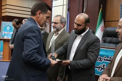 مراسم تجلیل از کتابداران استان مرکزی‎