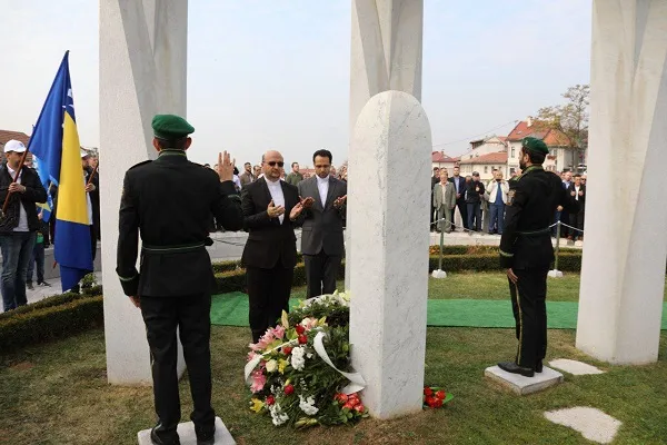 بزرگداشت سالگرد رهبر مسلمانان بوسنی در سارایوو