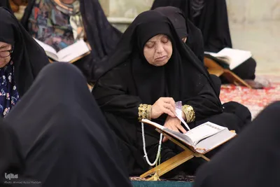 مراسم جزء خوانی قرآن کریم در حرم شاهچراغ(ع)