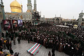 تشییع پیکرهای۶ تن از شهدای سانحه سقوط هواپیمای اوکراینی در قم